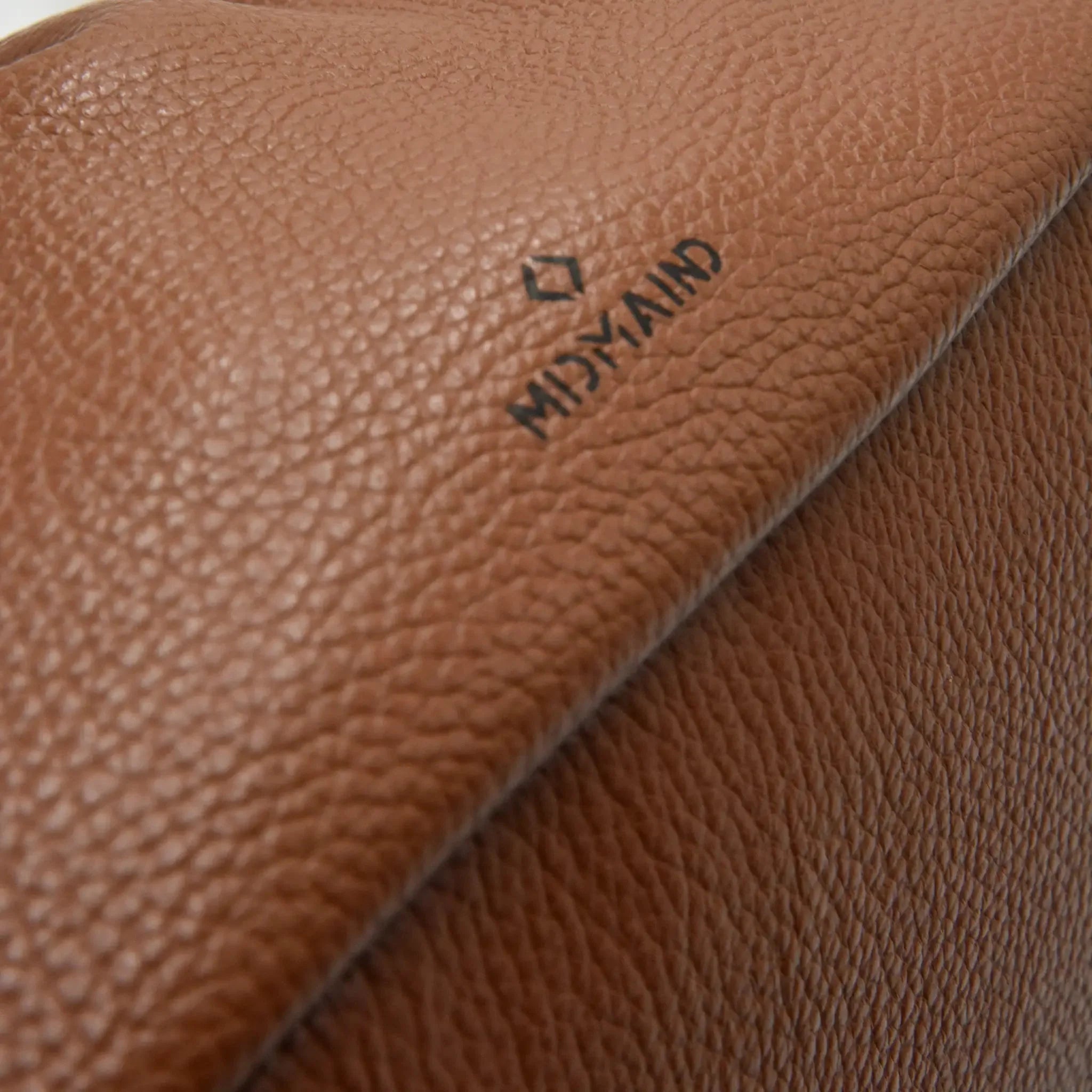 Borsa a Mano Grande in Pelle | PETITE L - MIDMAIND™ | BRAND