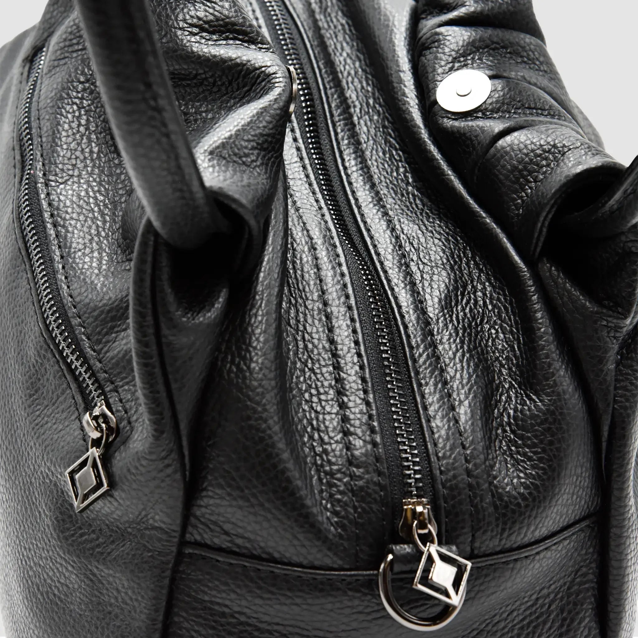 Borsa a Mano Grande in Pelle | PETITE L - MIDMAIND™ | BRAND