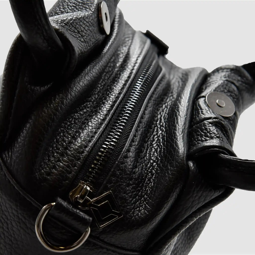 PETITE M - Borsa a mano in pelle martellata - NERO - MIDMAIND™ | BRAND